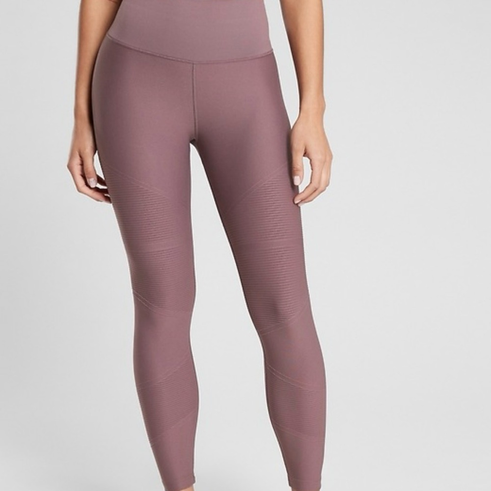 ATHLETA‎ Volcanic Violet Aurora Rib 7/8 Tight Active Seamless Yoga Leggings Sz S